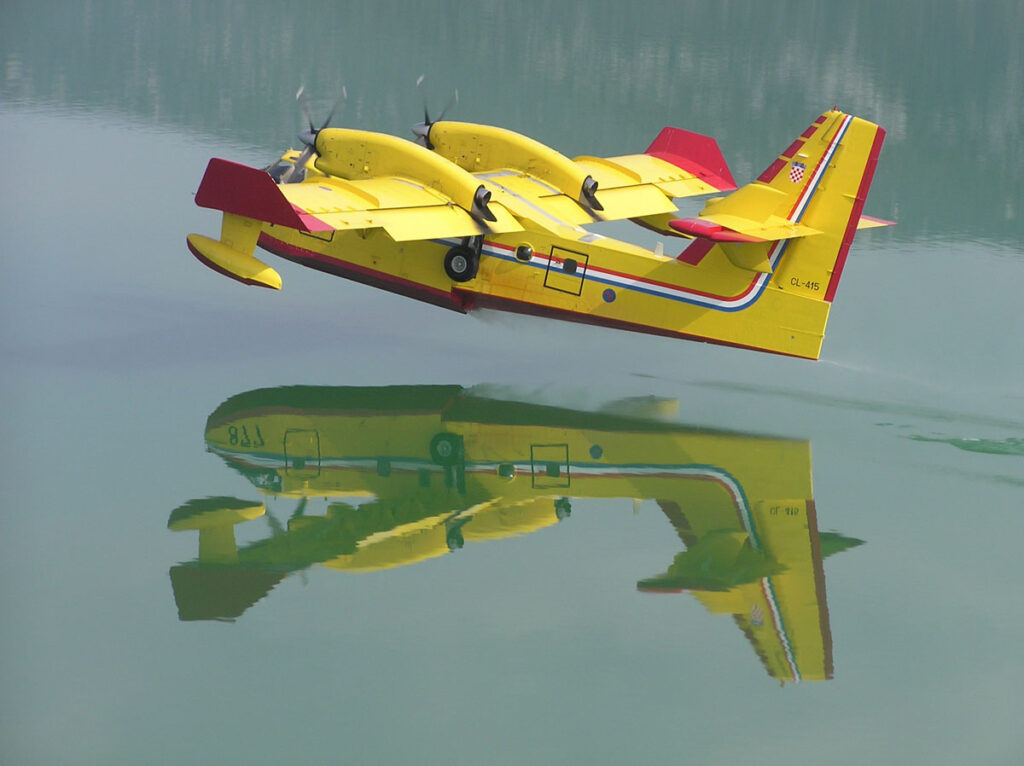 Slika https://www.morh.hr/wp-content/uploads/2022/07/canadair-cl-415-oz-877_26082010_v-1024x766.jpg