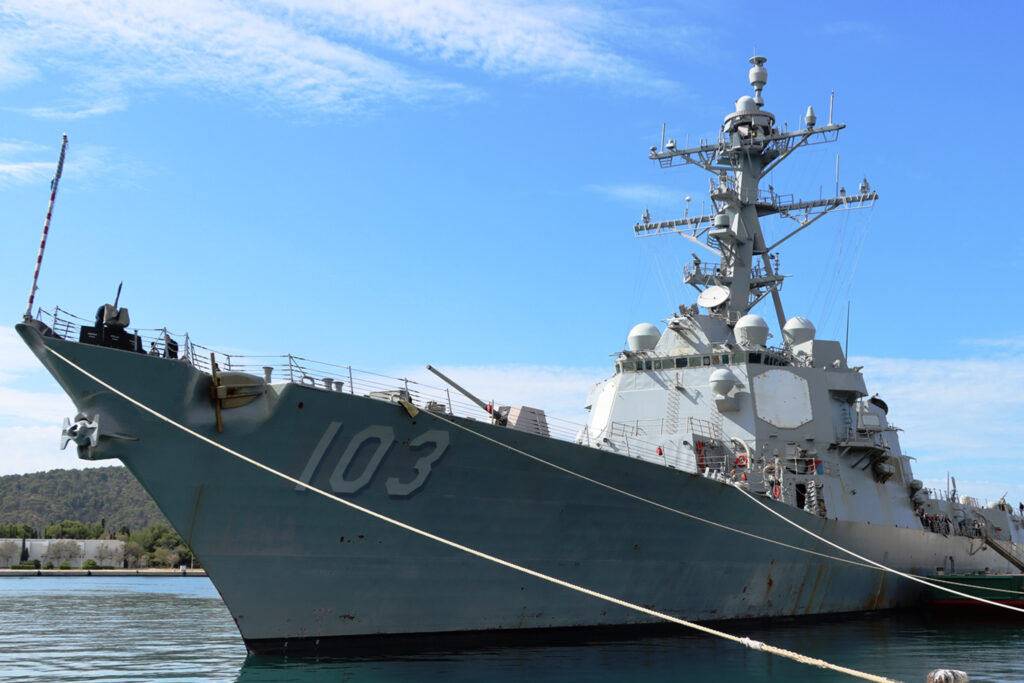 Slika https://www.morh.hr/wp-content/uploads/2022/09/2022-09-09-uss-truxtun-1024x683.jpg