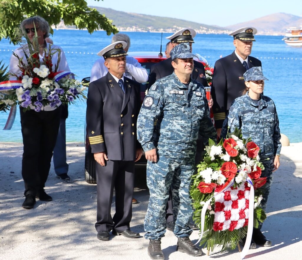 Slika https://www.morh.hr/wp-content/uploads/2022/09/2022-09-23-hrm-3-1024x883.jpg