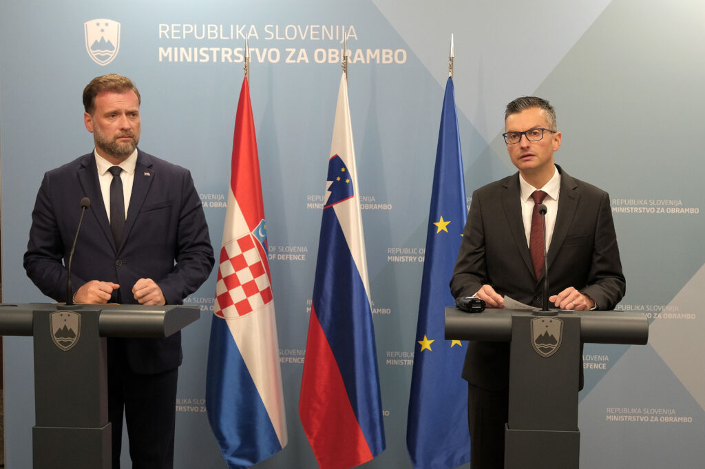 Slika https://www.morh.hr/wp-content/uploads/2022/11/2022-11-08-banozic-serc-18-1024x681.jpg
