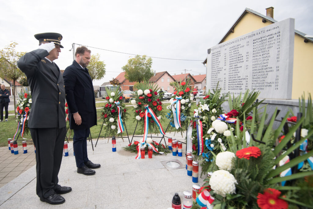 Slika https://www.morh.hr/wp-content/uploads/2022/11/2022-11-10-bogdanovci-01-1024x683.jpg