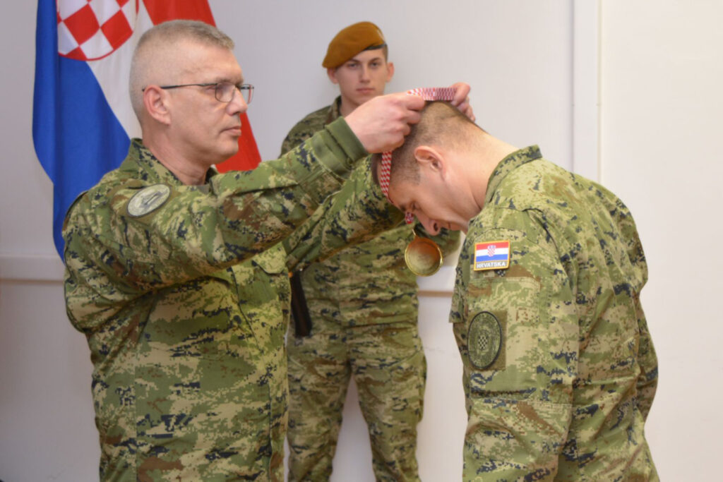 Slika https://www.morh.hr/wp-content/uploads/2022/12/2022-12-08-orjentacijsko-trcanje-1024x683.jpg