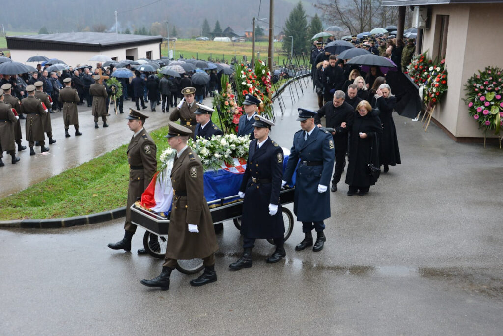 Slika https://www.morh.hr/wp-content/uploads/2022/12/psx_20221209_143249-1024x684.jpg