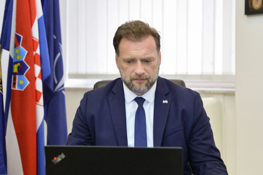Slika https://www.morh.hr/wp-content/uploads/2023/01/ministar-1024x682.jpg