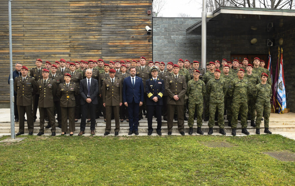 Slika https://www.morh.hr/wp-content/uploads/2023/02/2023-02-23-banozic-u-pzb-01-1024x645.jpg