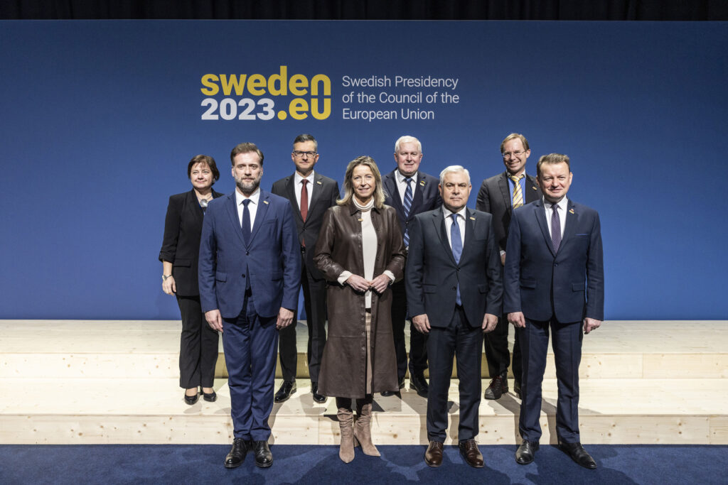 Slika https://www.morh.hr/wp-content/uploads/2023/03/2023-03-08-mo-sweden-1024x683.jpg