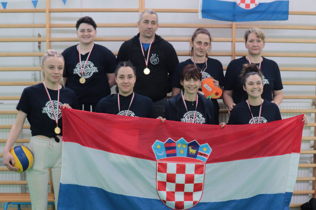 Slika https://www.morh.hr/wp-content/uploads/2023/03/2023-03-12-odbojka-hrvcon-2-1024x683.jpg
