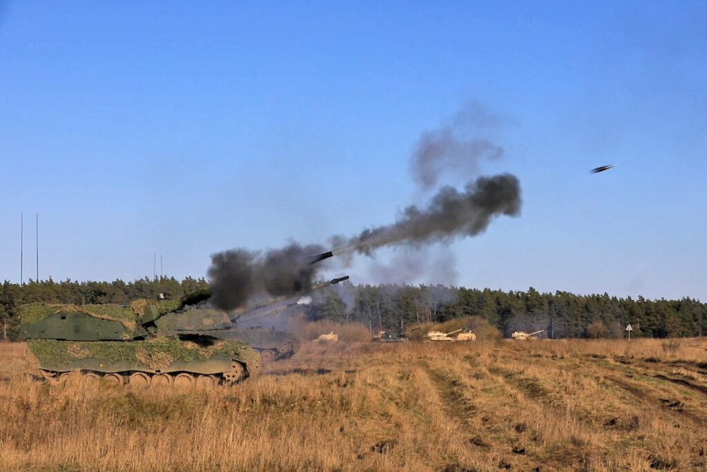 Slika https://www.morh.hr/wp-content/uploads/2023/03/2023-03-31-11-hrvcon-1024x683.jpg