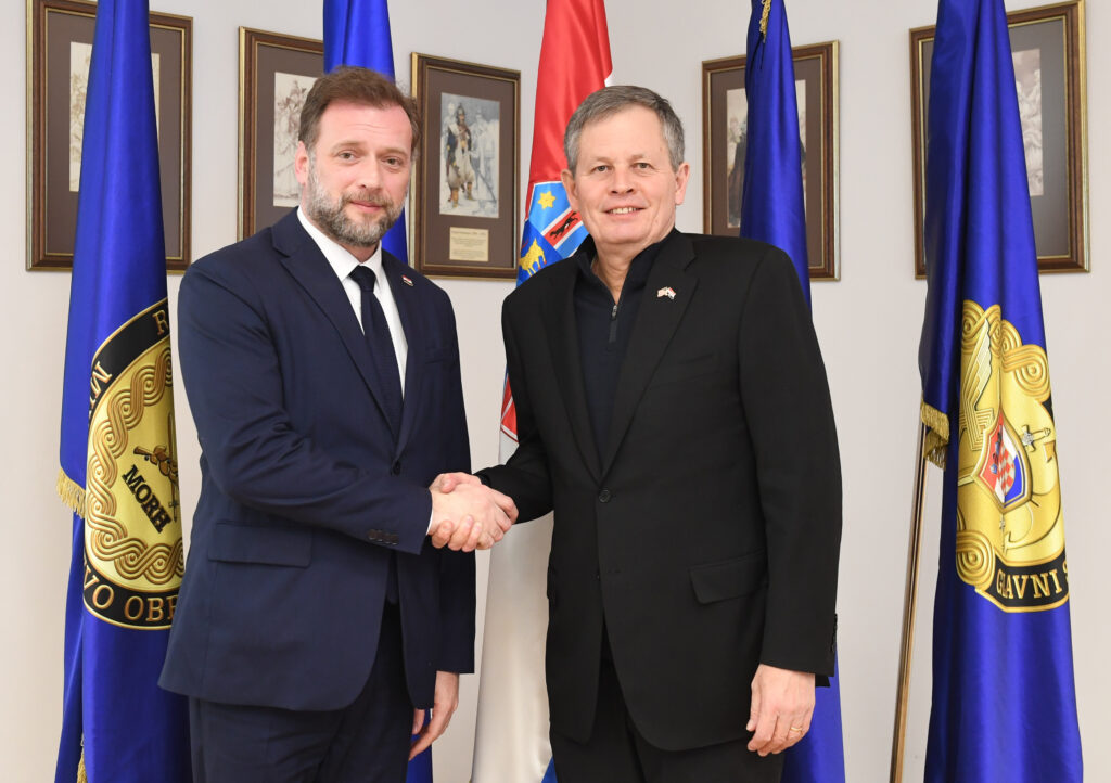 Slika https://www.morh.hr/wp-content/uploads/2023/04/2023-04-05-banozic-daines-1024x722.jpg