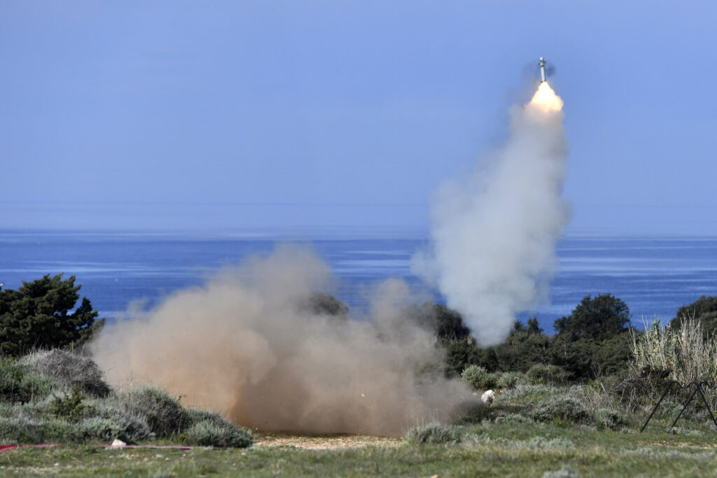 Slika https://www.morh.hr/wp-content/uploads/2023/04/2023-04-21-stit-1024x683.jpg