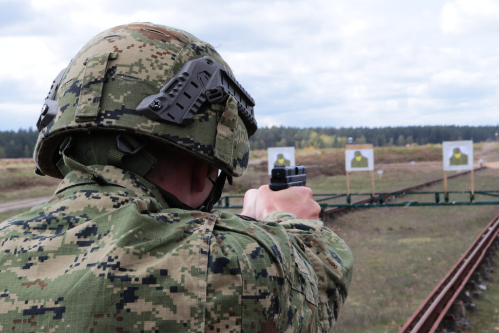 Slika https://www.morh.hr/wp-content/uploads/2023/05/2023-05-05-11-hrvcon-1024x683.jpg