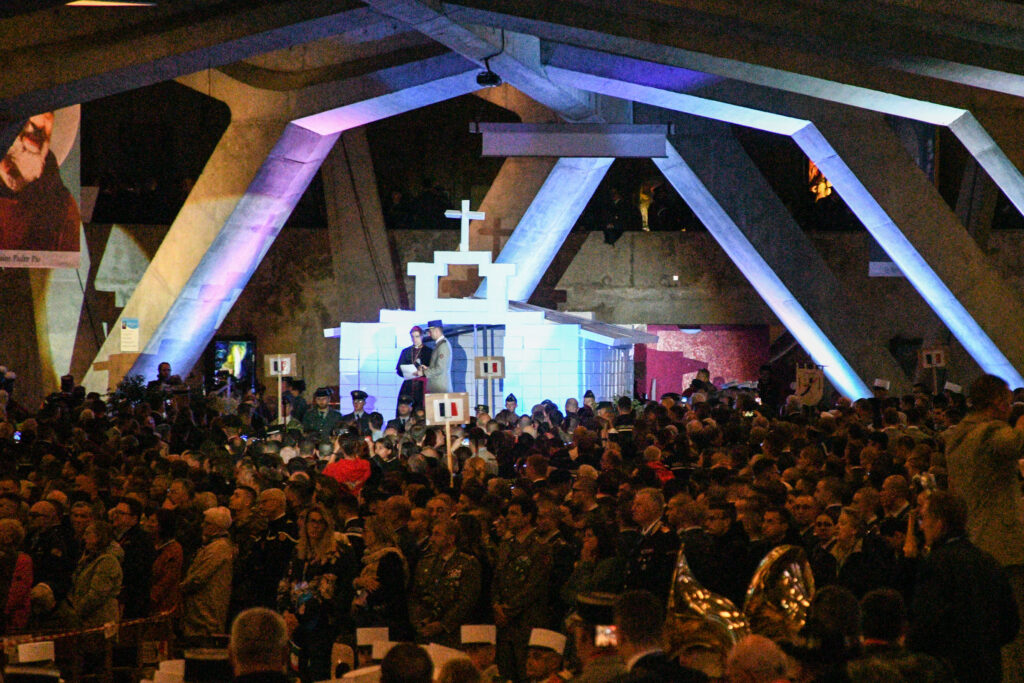 Slika https://www.morh.hr/wp-content/uploads/2023/05/2023-05-13-lurd-otvorenje-1024x683.jpg