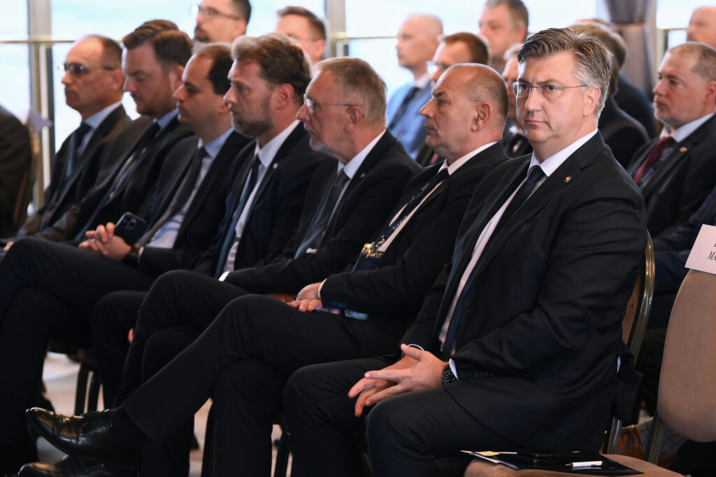 Slika https://www.morh.hr/wp-content/uploads/2023/06/202-06-06-sk@ut-1024x683.jpg