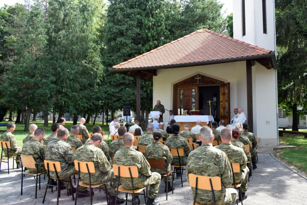 Slika https://www.morh.hr/wp-content/uploads/2023/06/2023-06-23-dan-kapelanije-pozega-1024x684.jpg