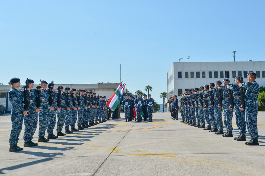 Slika https://www.morh.hr/wp-content/uploads/2023/06/2023-06-27-ispracaj-1024x681.jpg