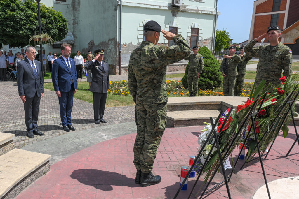 Slika https://www.morh.hr/wp-content/uploads/2023/07/2023-07-13-otok-1024x683.jpg