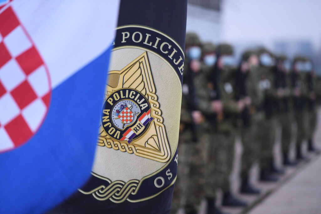 Slika https://www.morh.hr/wp-content/uploads/2023/08/2023-08-24-vojna-policija-1024x683.jpg