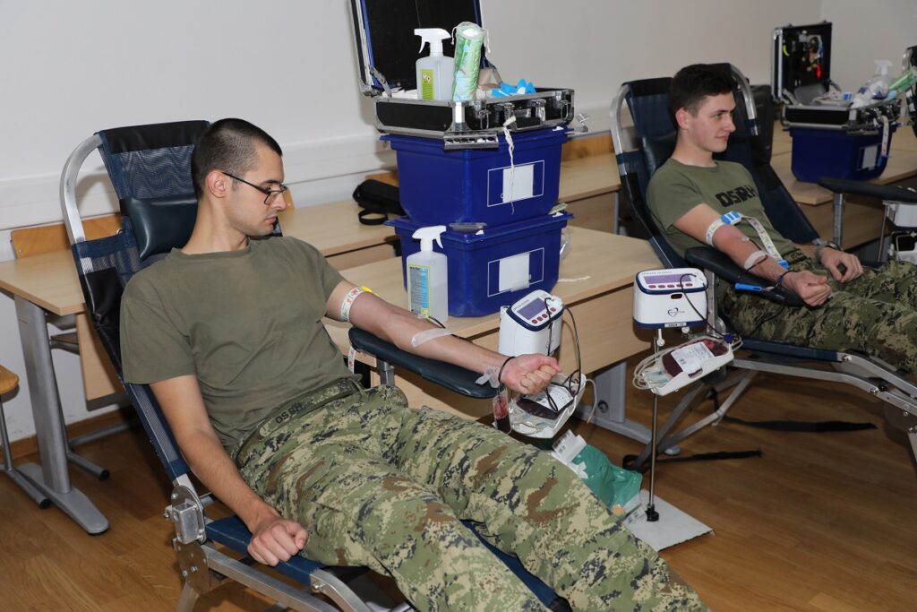 Slika https://www.morh.hr/wp-content/uploads/2023/10/2023-10-04-hvu-darivanje-krvi-1024x683.jpg