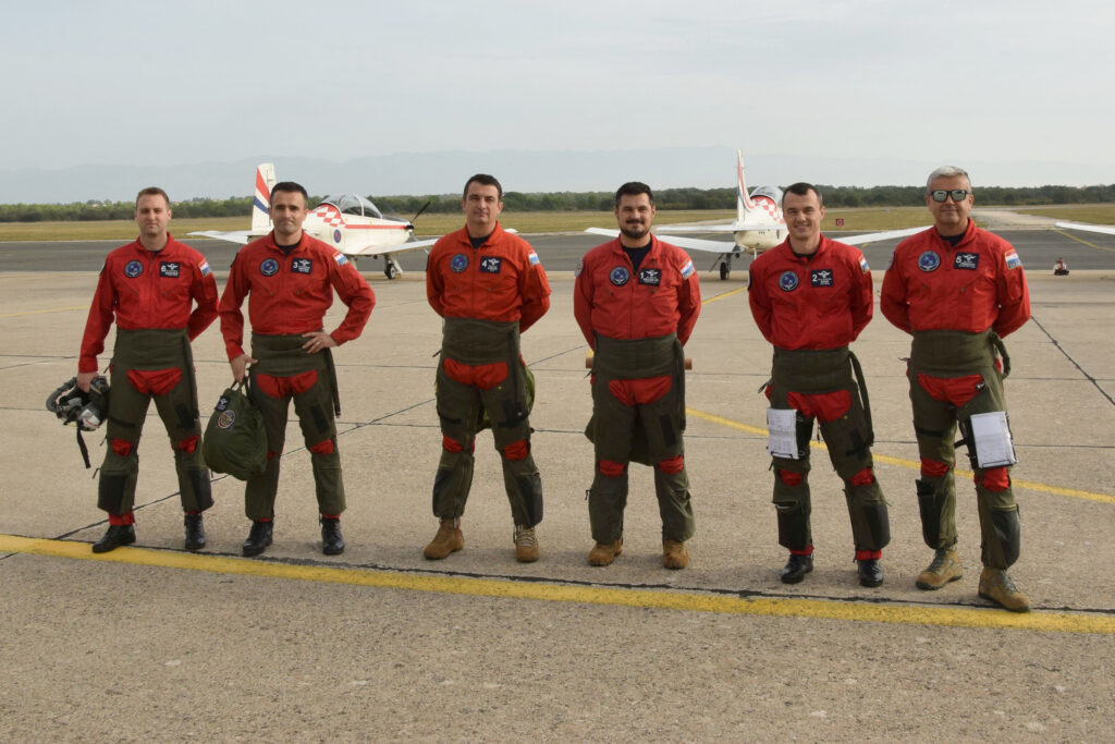 Slika https://www.morh.hr/wp-content/uploads/2023/10/2023-10-10-krila-oluje-1024x683.jpg