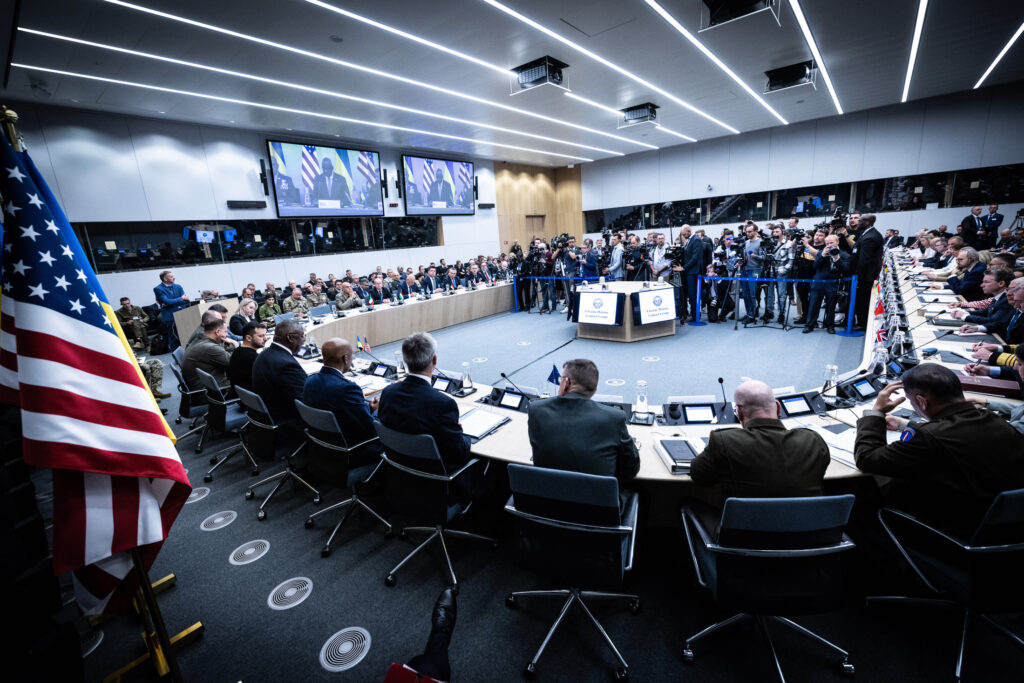 Slika https://www.morh.hr/wp-content/uploads/2023/10/2023-10-11-nato-sastanak-1024x683.jpg