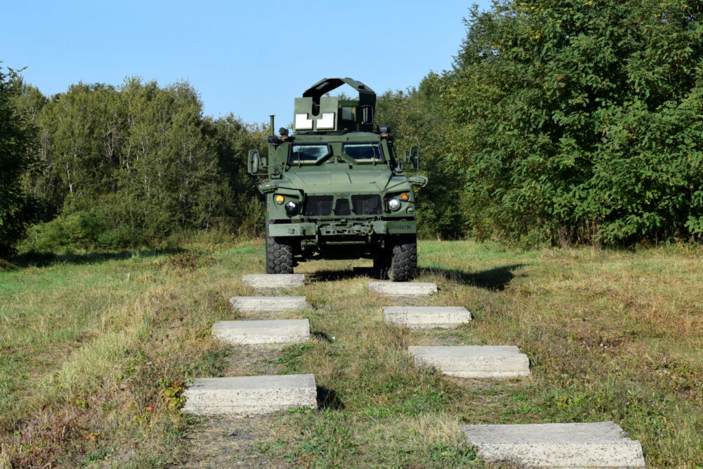 Slika https://www.morh.hr/wp-content/uploads/2023/10/2023-10-12-mrap-1024x683.jpg