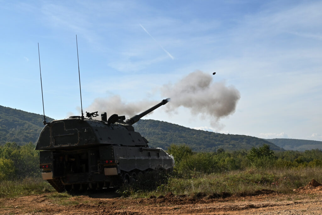 Slika https://www.morh.hr/wp-content/uploads/2023/10/2023-10-14-gadjanje-hrp-03-1024x683.jpg