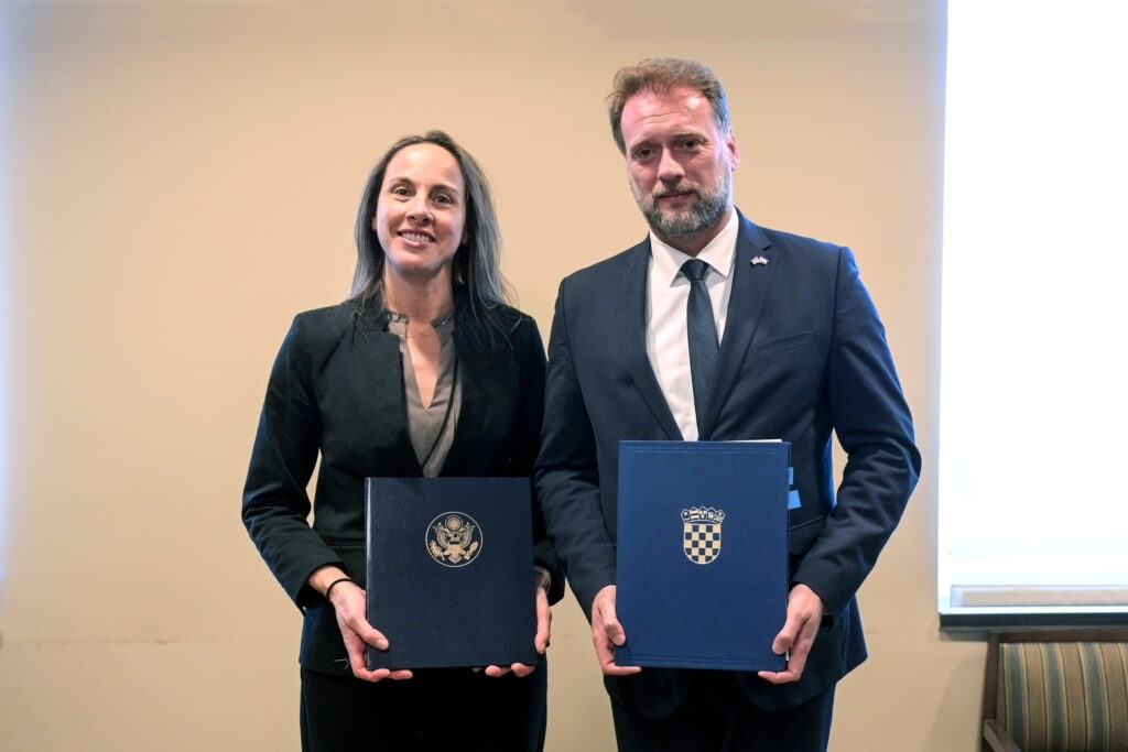 Slika https://www.morh.hr/wp-content/uploads/2023/10/2023-10-20-state-d-1024x683.jpg