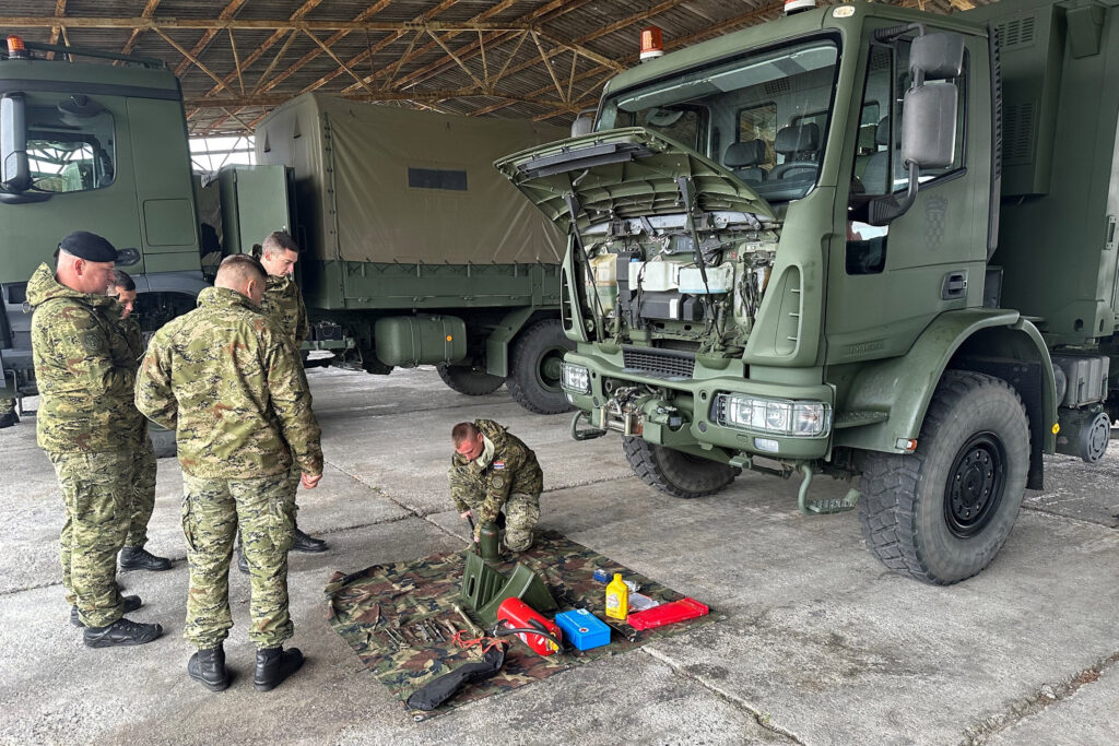 Slika https://www.morh.hr/wp-content/uploads/2023/11/2023-11-17-pozega-1024x683.jpg