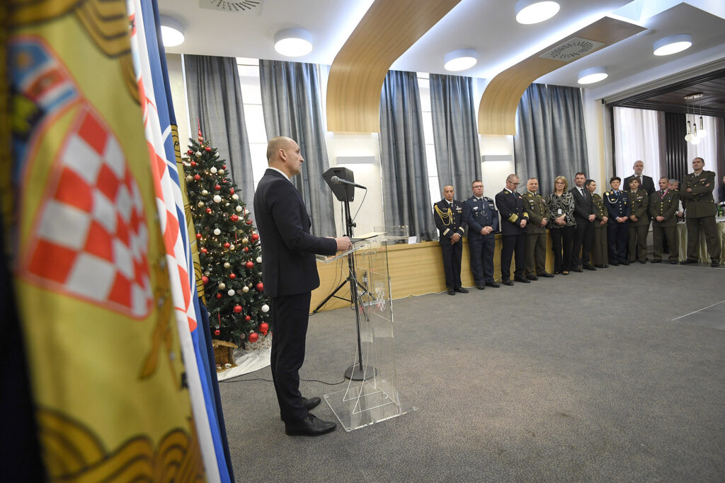 Slika https://www.morh.hr/wp-content/uploads/2023/12/2023-12-15-viz-1024x683.jpg
