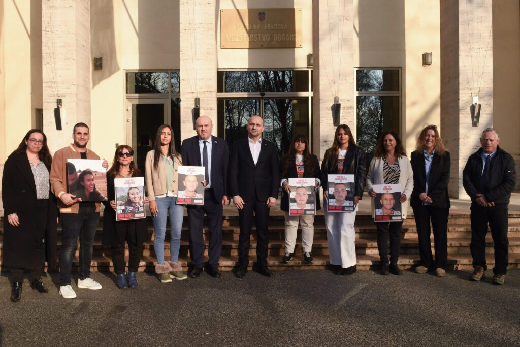 Slika https://www.morh.hr/wp-content/uploads/2024/01/2024-01-16-izrael-1024x683.jpg