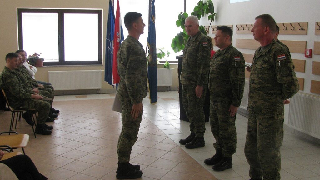 Slika https://www.morh.hr/wp-content/uploads/2024/04/2024-04-08-obljetnica-sbo-1024x576.jpg