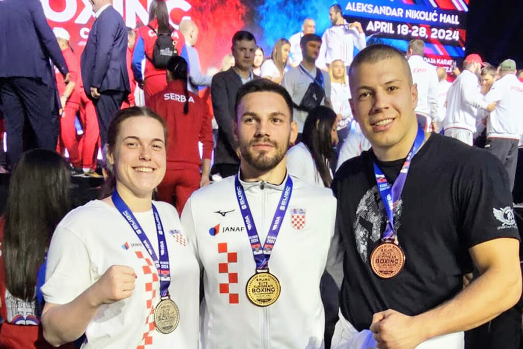 Slika https://www.morh.hr/wp-content/uploads/2024/04/2024-04-29-boks-bg-medaljasi-hbs-1024x683.jpg