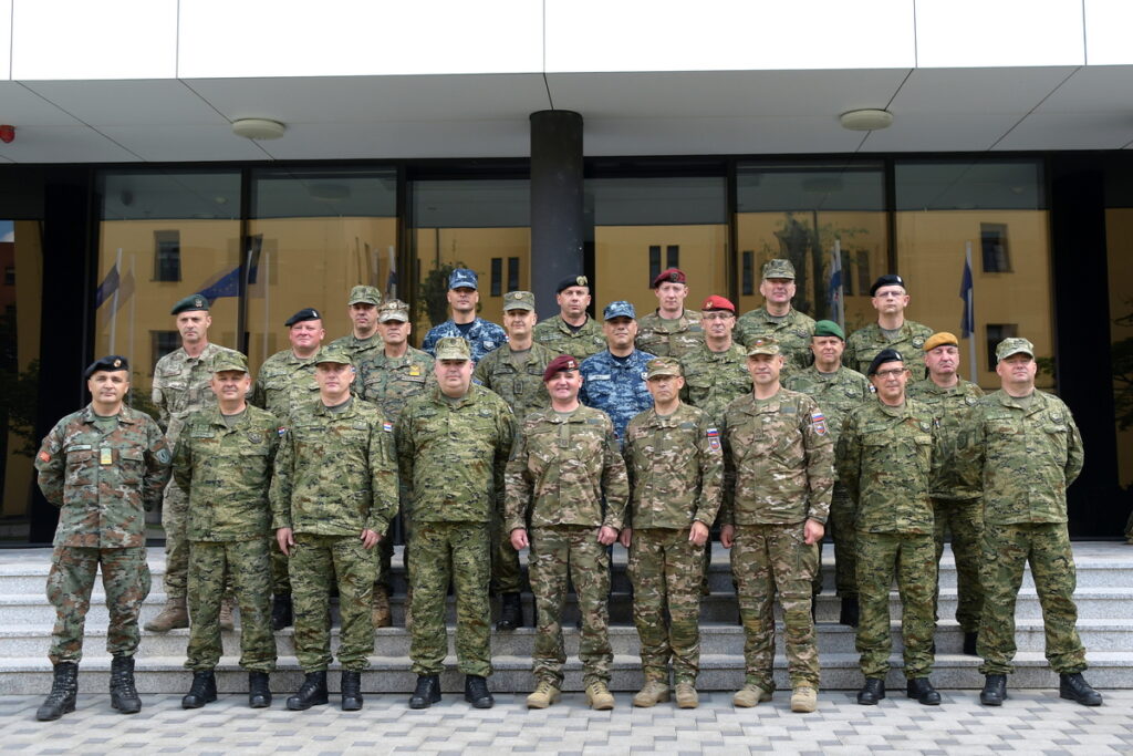 Slika https://www.morh.hr/wp-content/uploads/2024/05/2024-05-24-slovenski-docasnik-1024x683.jpg