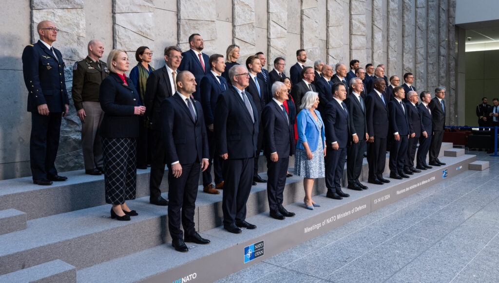 Slika https://www.morh.hr/wp-content/uploads/2024/06/2024-06-14-bruxelles-011-1024x582.jpg