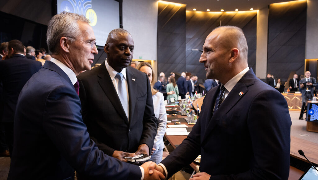Slika https://www.morh.hr/wp-content/uploads/2024/06/2024-06-14-bruxelles-2-1-1024x582.jpg