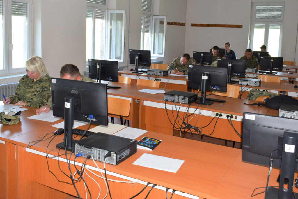 Slika https://www.morh.hr/wp-content/uploads/2024/10/2024-10-25-obuka-ms-1024x683.jpg