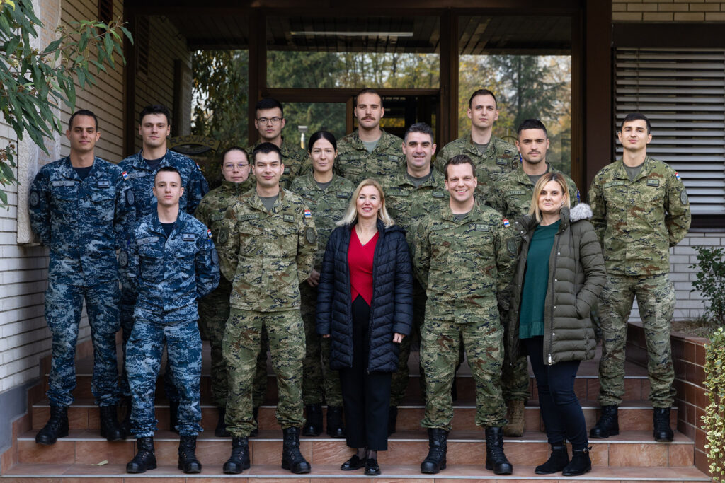 Slika https://www.morh.hr/wp-content/uploads/2024/11/2024-11-08-promidzba-1024x683.jpg