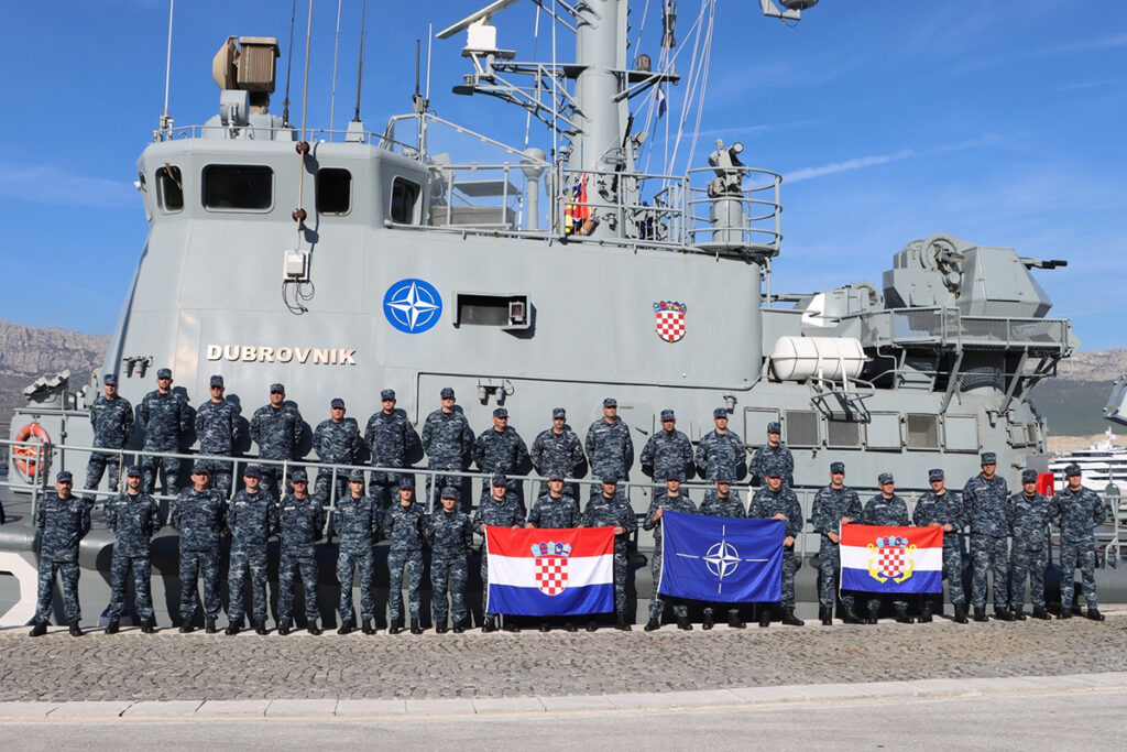 Slika https://www.morh.hr/wp-content/uploads/2024/11/2024-11-08-sea-guardian-1024x683.jpg