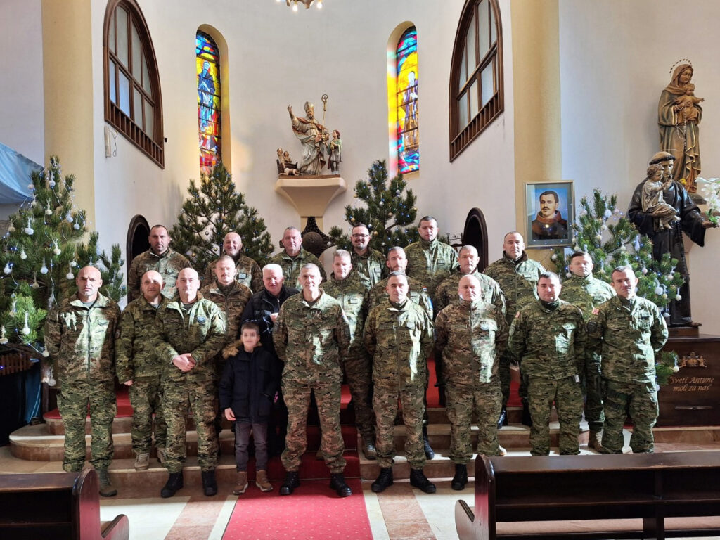 Slika https://www.morh.hr/wp-content/uploads/2024/12/2024-12-23-donacija-janjevo-1-1024x768.jpeg