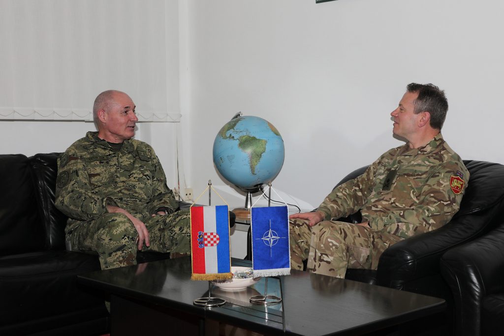 Slika https://www.morh.hr/wp-content/uploads/2025/03/2025-03-27-posjet-zamjenika-nacelnika-szp-jfcnp-01-1024x683.jpg