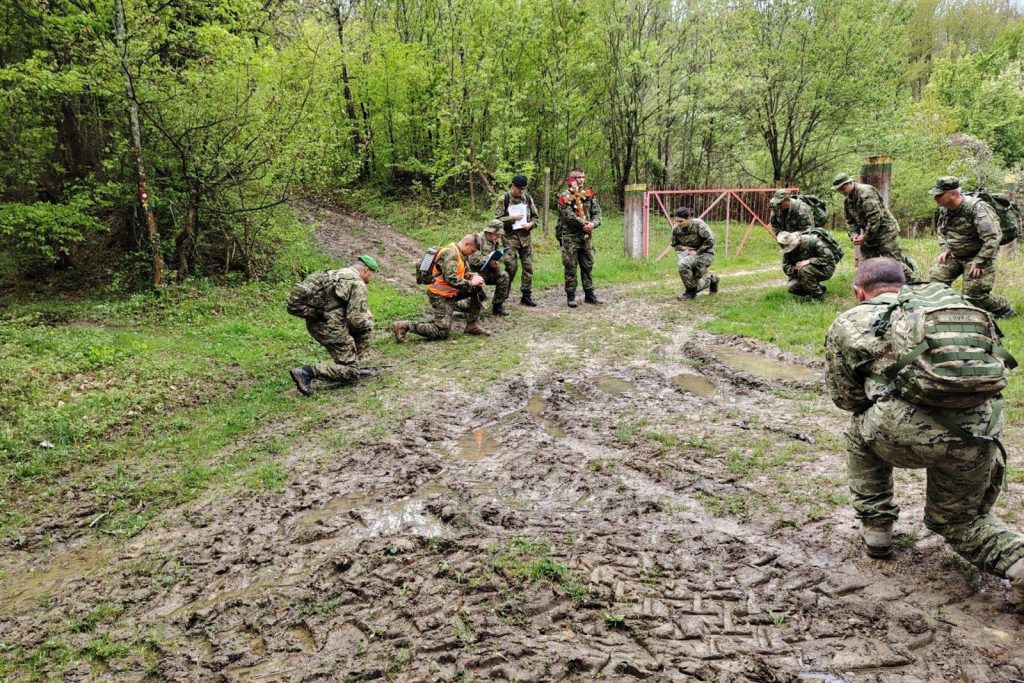 Slika https://www.morh.hr/wp-content/uploads/2025/04/2025-04-16-planinarski-krizni-put-1024x683.jpg