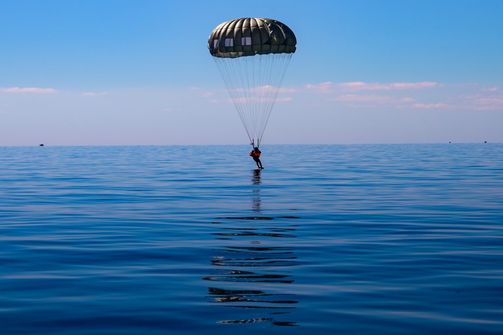 Slika https://www.morh.hr/wp-content/uploads/2025/04/2025-04-24-zss-obuka-na-moru-1024x683.jpg