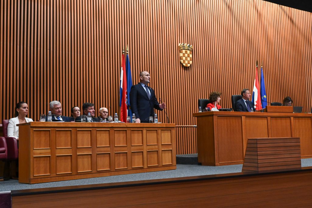 Slika https://www.morh.hr/wp-content/uploads/2025/07/2025-07-14-sabor--1024x683.jpg