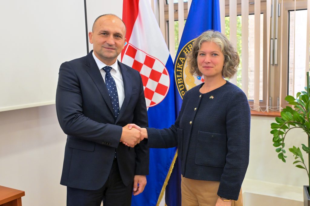 Slika https://www.morh.hr/wp-content/uploads/2025/09/2025-09-03-mo-vp-svedske-1024x683.jpg