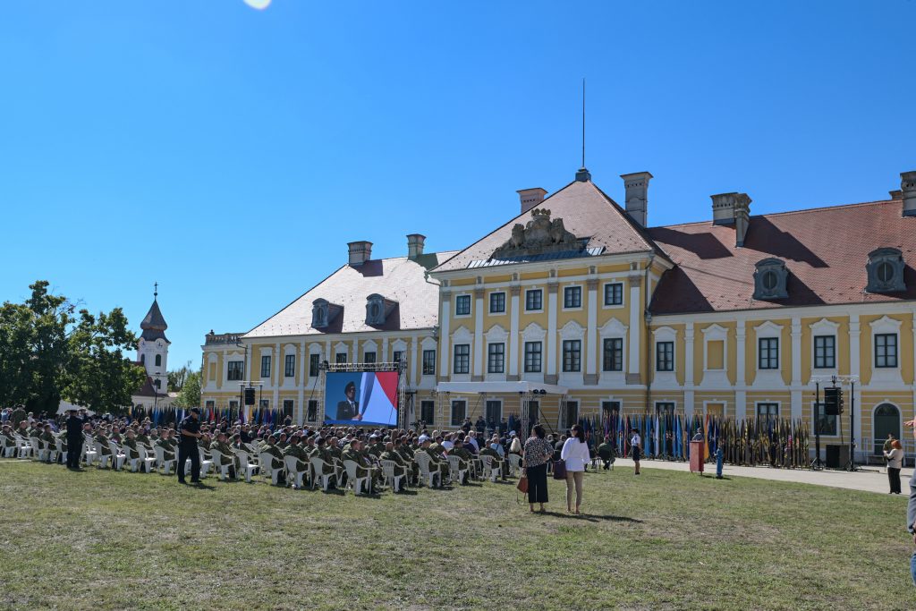 Slika https://www.morh.hr/wp-content/uploads/2025/09/2025-09-20-bitka-za-vukovar-obljetnica-1024x683.jpg