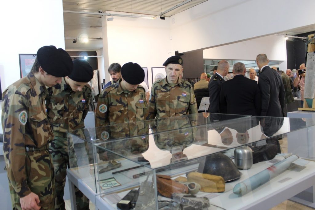 Slika https://www.morh.hr/wp-content/uploads/2025/09/2025-09-29-muzej-1024x682.jpg