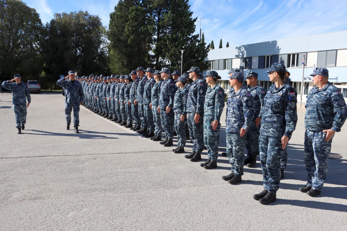 Slika https://www.morh.hr/wp-content/uploads/2025/10/2025-10-09-hrm-obalna-straza-1350x900.jpg