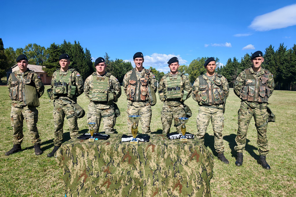 Slika https://www.morh.hr/wp-content/uploads/2025/10/2025-10-13-dan-pzo.jpg