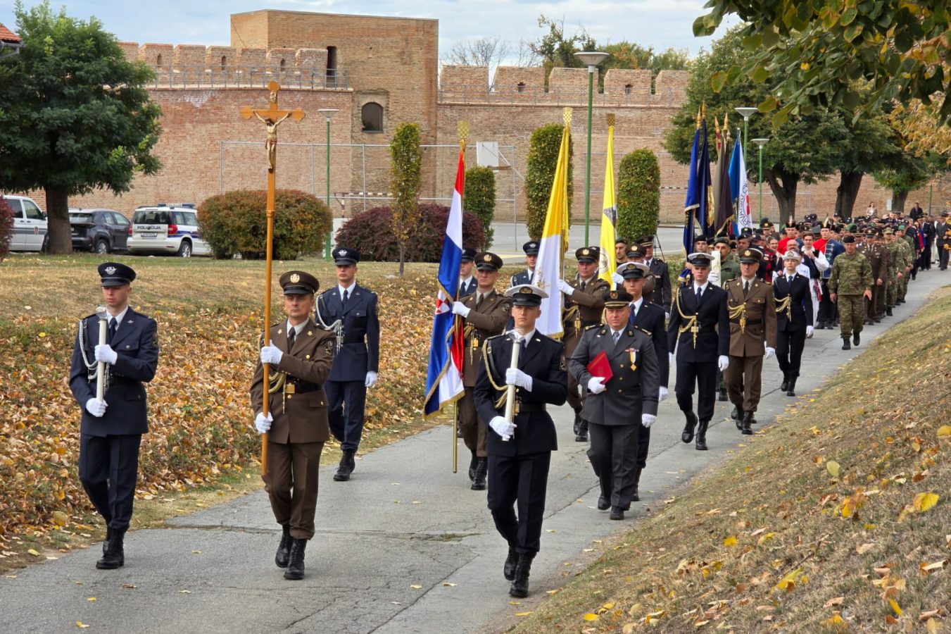 Slika https://www.morh.hr/wp-content/uploads/2025/10/2025-10-23-hodocasce-ilok-1-1351x900.jpg