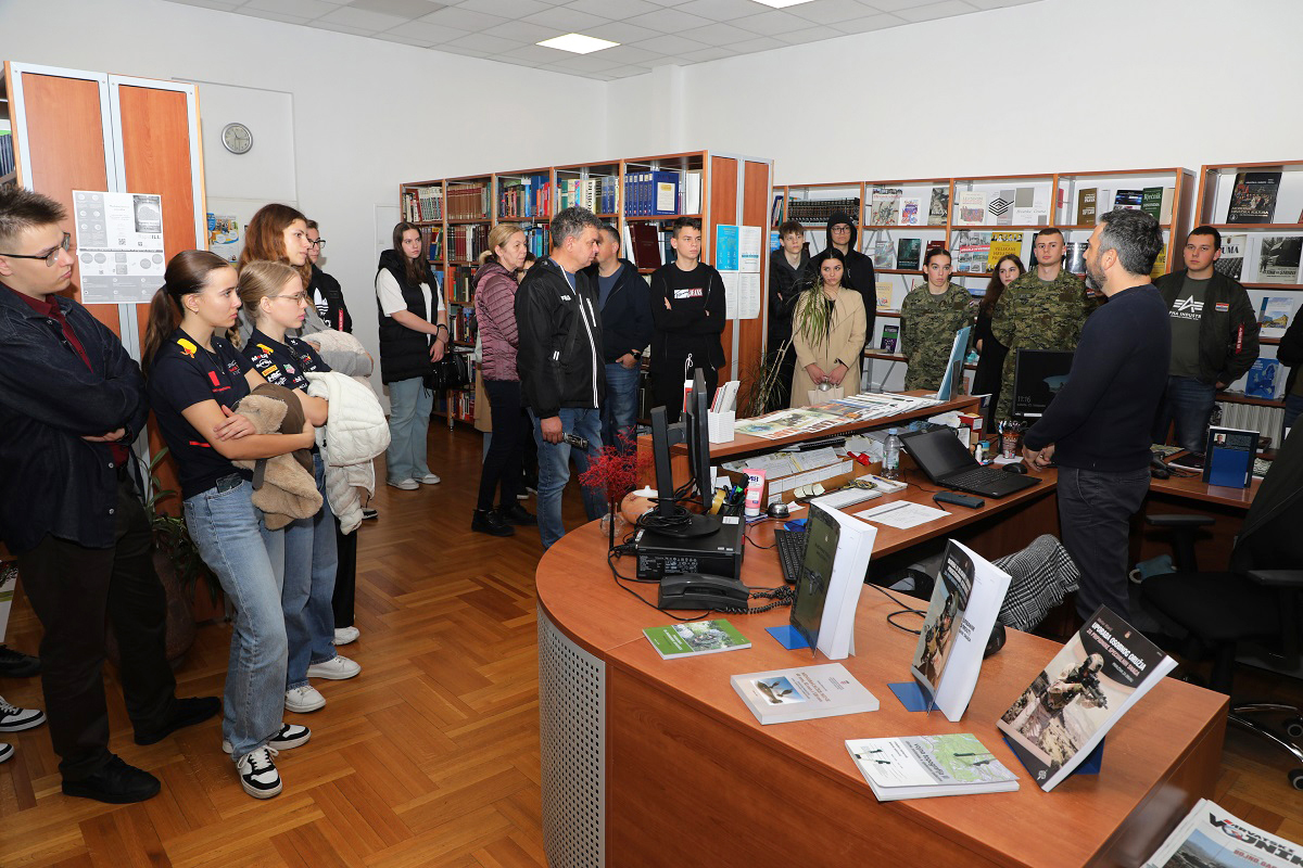 Slika https://www.morh.hr/wp-content/uploads/2025/10/2025-10-25-dov-hvu-3.jpg